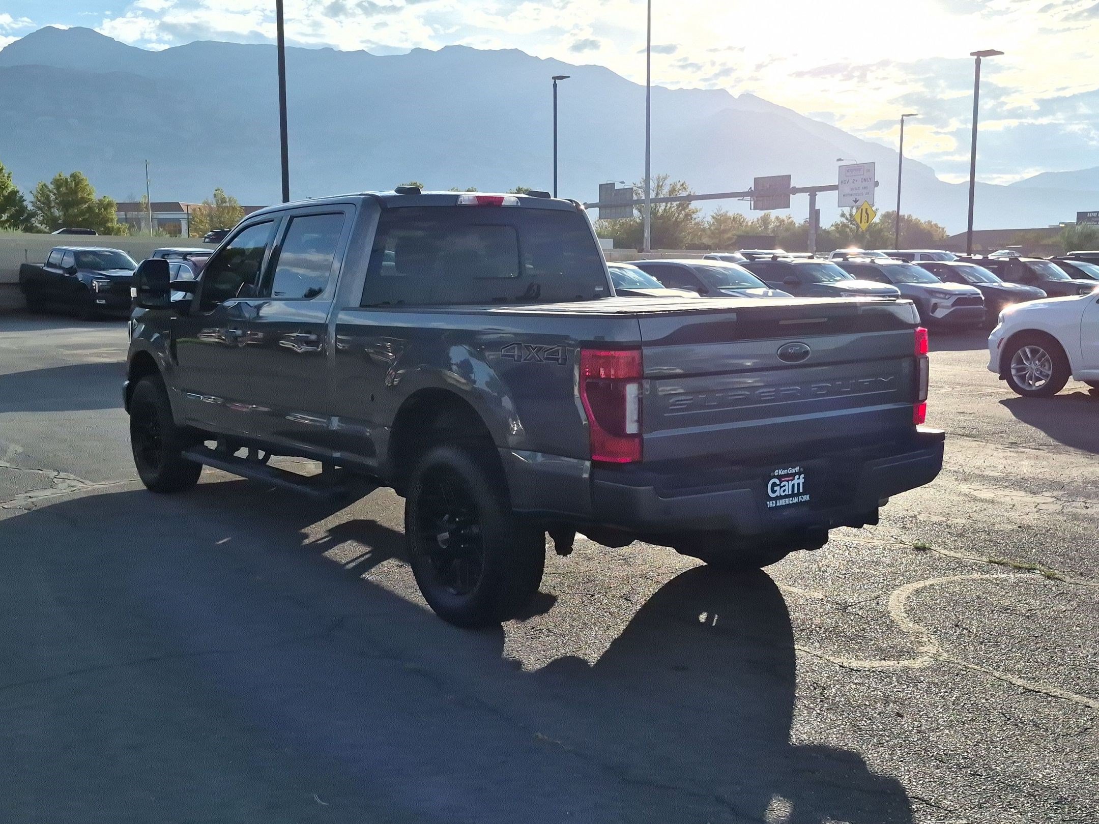 Certified 2022 Ford F350 Lariat w/ Black Appearance Package AWD/4WD image 8