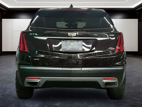 Used 2021 Cadillac XT5 Premium Luxury AWD/4WD image 5