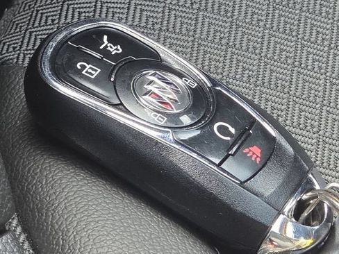 Used 2023 Buick Encore GX Select w/ Sport Touring Package AWD/4WD image 34