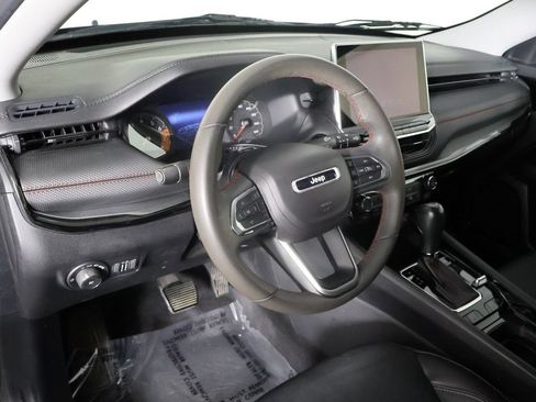Used 2022 Jeep Compass Trailhawk AWD/4WD image 24