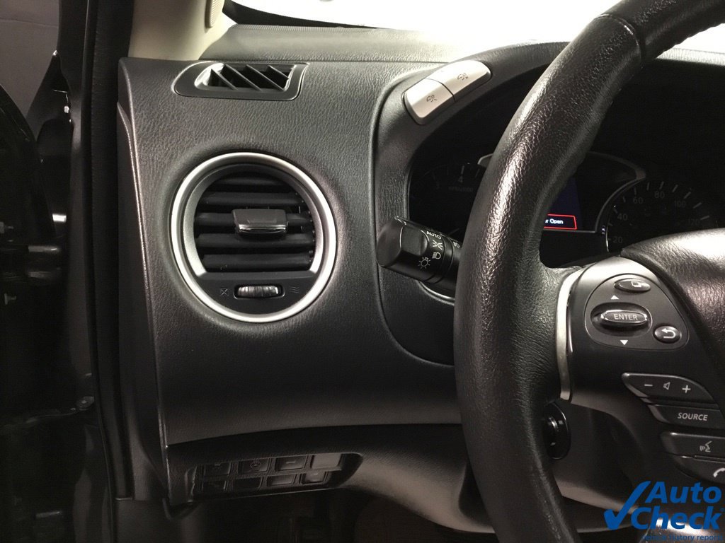Used 2020 Nissan Pathfinder Platinum AWD/4WD image 21