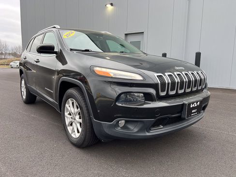 Used 2014 Jeep Cherokee Latitude image 9