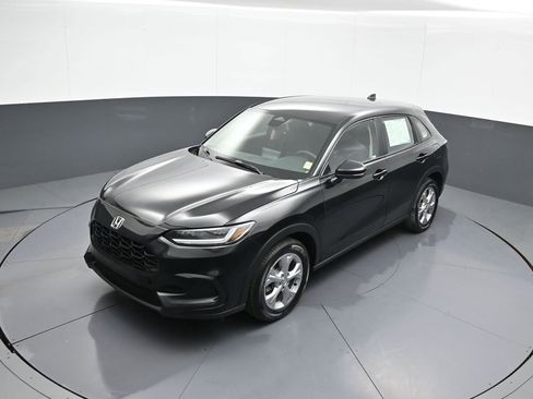 Used 2023 Honda HR-V LX image 32