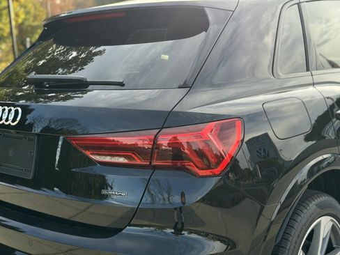 New 2025 Audi Q3 2.0T Premium image 10