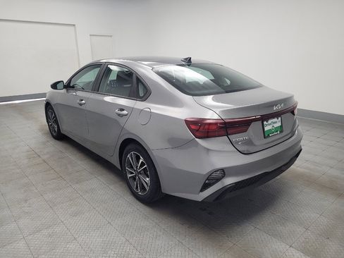 Used 2022 Kia Forte LXS image 5
