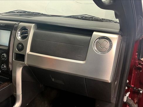 Used 2014 Ford F150 Platinum image 14