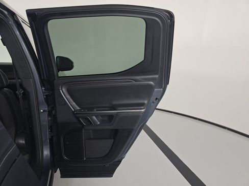 Used 2024 Rivian R1T Adventure AWD/4WD image 19