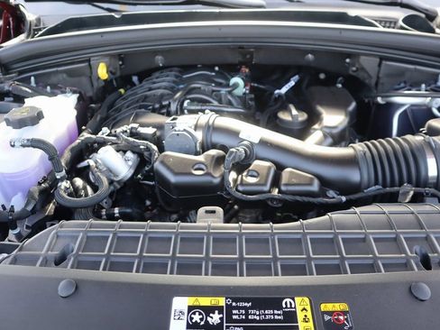 New 2025 Jeep Grand Cherokee L Altitude image 21