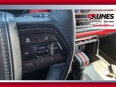 Used 2025 Toyota Sequoia TRD Pro AWD/4WD image 15