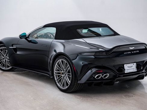 New 2026 Aston Martin V8 Vantage Roadster image 9