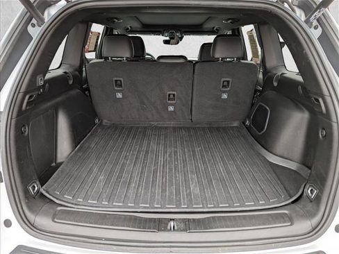 Used 2024 Jeep Grand Cherokee Limited 4xe image 6