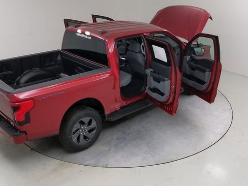 New 2025 Ford F150 Lightning Flash AWD/4WD image 46