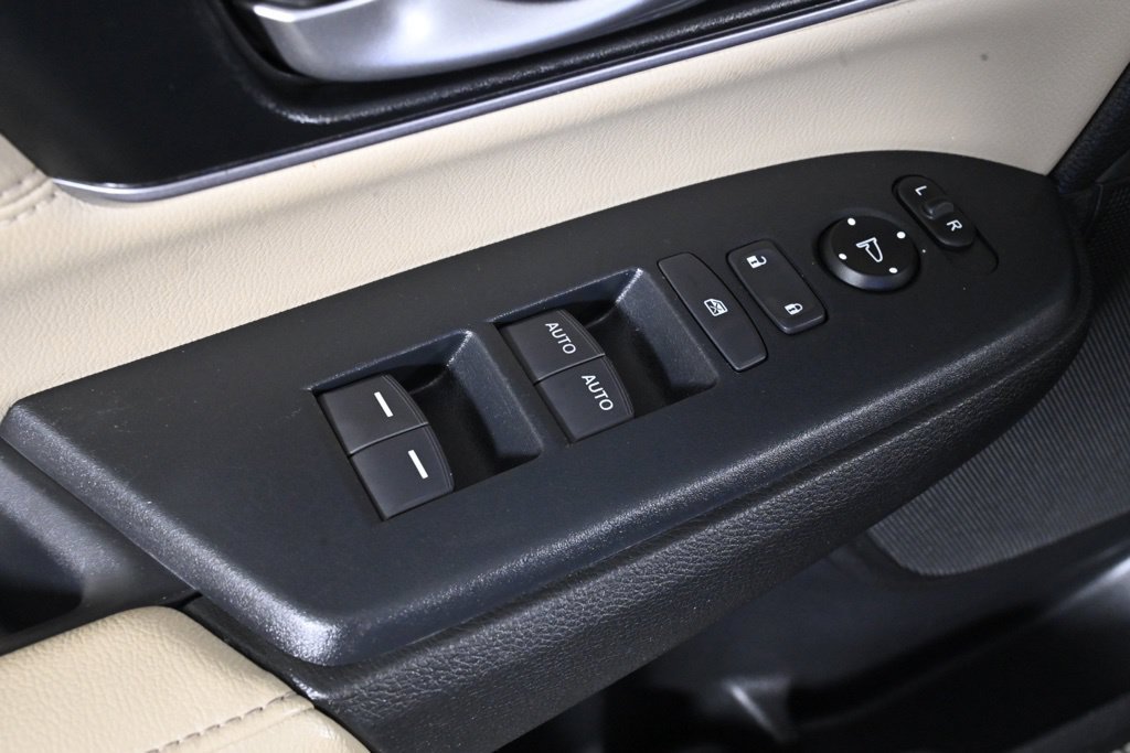 Used 2017 Honda CR-V EX-L image 24