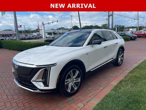 Used 2024 Cadillac Lyriq Tech w/ LPO, Floor Liner Package AWD/4WD image 1