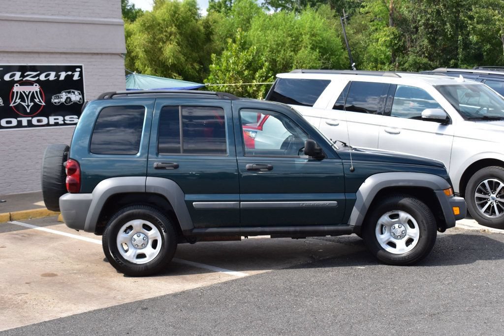 Used 2005 Jeep Liberty Sport AWD/4WD image 3