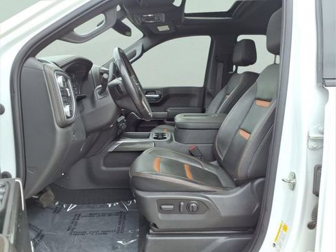Used 2022 GMC Sierra 1500 AT4 w/ AT4 Preferred Package AWD/4WD image 17