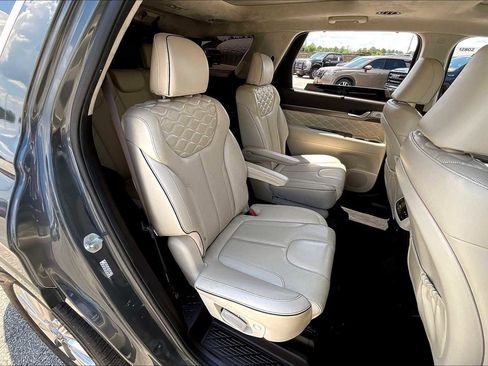 Used 2020 Hyundai Palisade Limited image 19