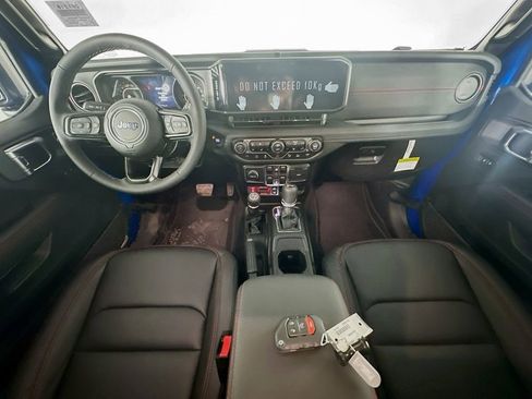 New 2026 Jeep Wrangler Unlimited Rubicon image 9