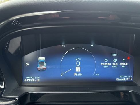 Used 2024 Lincoln Corsair Reserve w/ Equipment Group 201A image 11