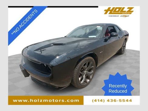 Used 2018 Dodge Challenger R/T Plus RWD image 1
