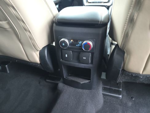 Used 2021 Ford Explorer XLT w/ Equipment Group 202A image 13