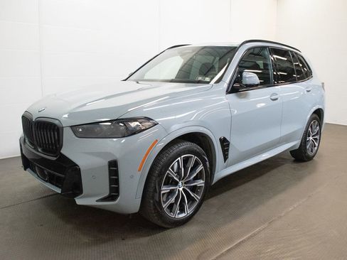 Certified 2026 BMW X5 xDrive40i w/ M Sport Package image 8