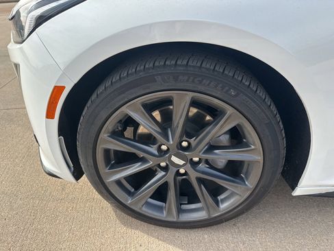 Used 2024 Cadillac CT5 Sport image 9