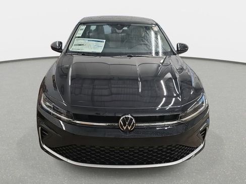 New 2026 Volkswagen Jetta SE image 2