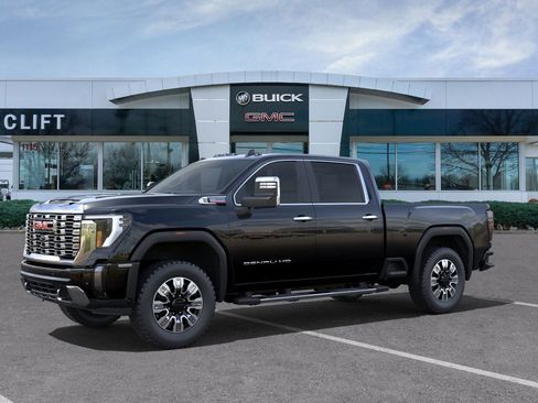 New 2025 GMC Sierra 2500 Denali w/ Denali Reserve Package image 38