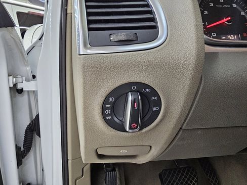 Used 2013 Audi Q7 3.0T Premium Plus image 37