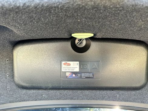 Used 2012 BMW 528i Sedan image 38