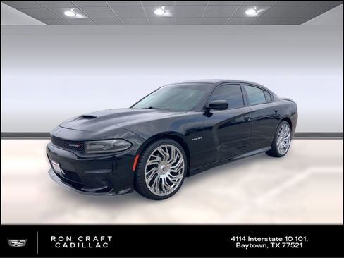Used 2021 Dodge Charger R/T w/ Navigation & Travel Group image 1