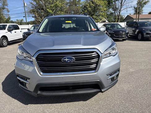 Used 2022 Subaru Ascent Limited image 11