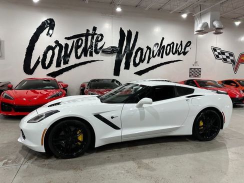 Used 2016 Chevrolet Corvette Stingray Coupe w/ 3LT Preferred Equipment Group RWD image 26