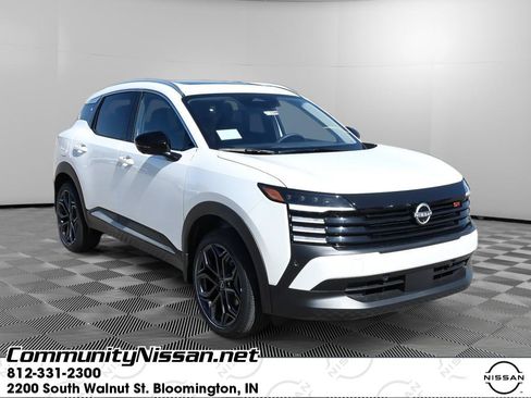 New 2026 Nissan Kicks SR w/ SR Premium Package AWD/4WD image 1