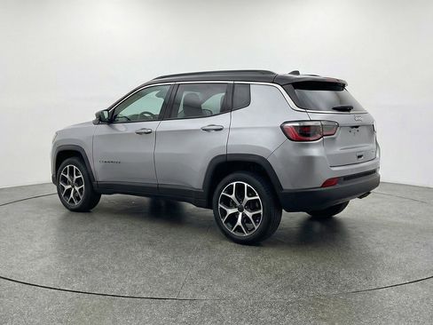 Used 2025 Jeep Compass Limited AWD/4WD image 6