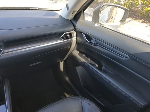 Used 2019 MAZDA CX-5 Grand Touring w/ GT Premium Package image 17