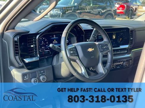 Used 2025 Chevrolet Silverado 1500 LT RWD image 10