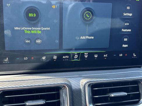 Used 2025 Ford Mustang Premium image 22