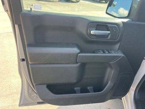 New 2026 Chevrolet Silverado 1500 Custom Trail Boss w/ LPO, Dark Essentials Package image 16