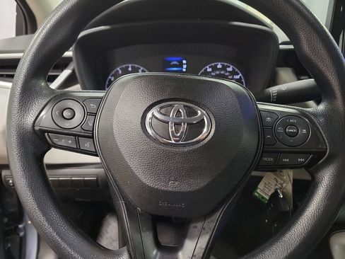 Used 2024 Toyota Corolla LE FWD image 20