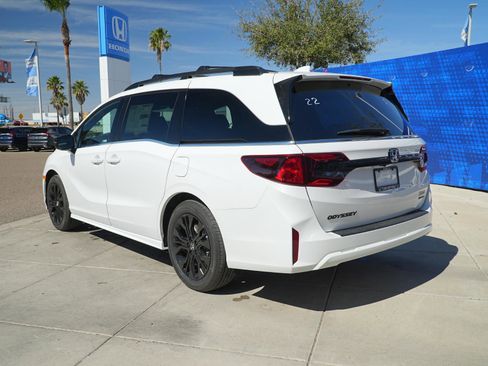 New 2026 Honda Odyssey Sport-L image 9