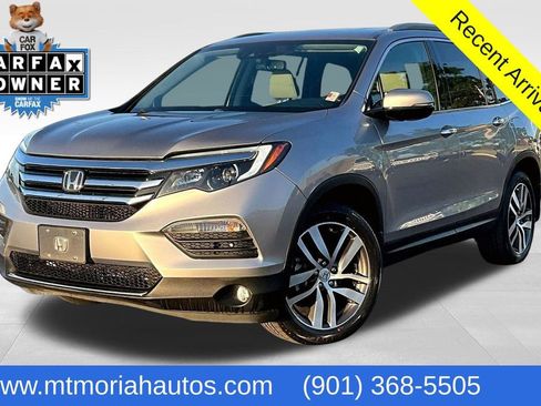 Used 2017 Honda Pilot Elite image 1