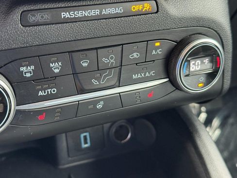 Used 2020 Ford Escape SEL AWD/4WD image 21