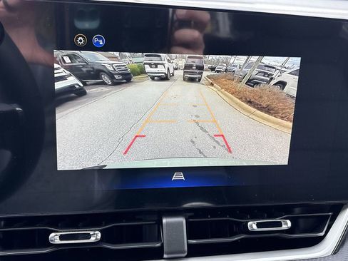 New 2026 Chevrolet Equinox LT image 17