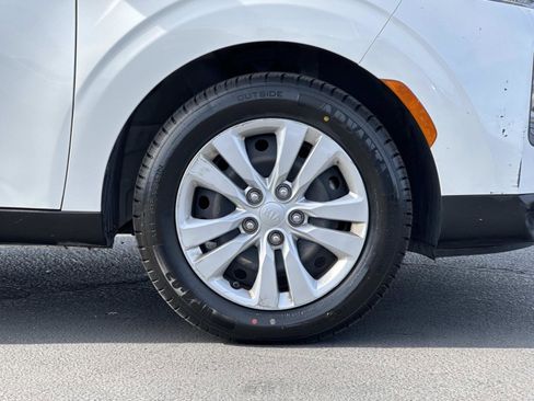 Used 2021 Kia Soul LX image 30