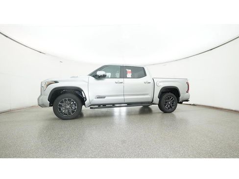 New 2025 Toyota Tundra Platinum AWD/4WD image 19