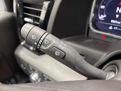 Used 2025 GMC Sierra 2500 AT4 w/ AT4 Preferred Package image 42