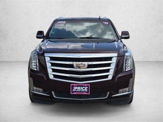 Used 2017 Cadillac Escalade ESV Luxury RWD video 2