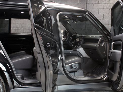 Used 2026 Land Rover Defender 110 X AWD/4WD image 36